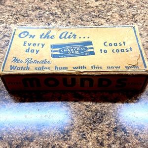 Very old cardboard MOUNDS candy box